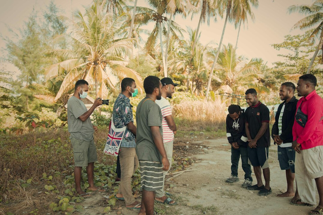citizens discussing climate change
